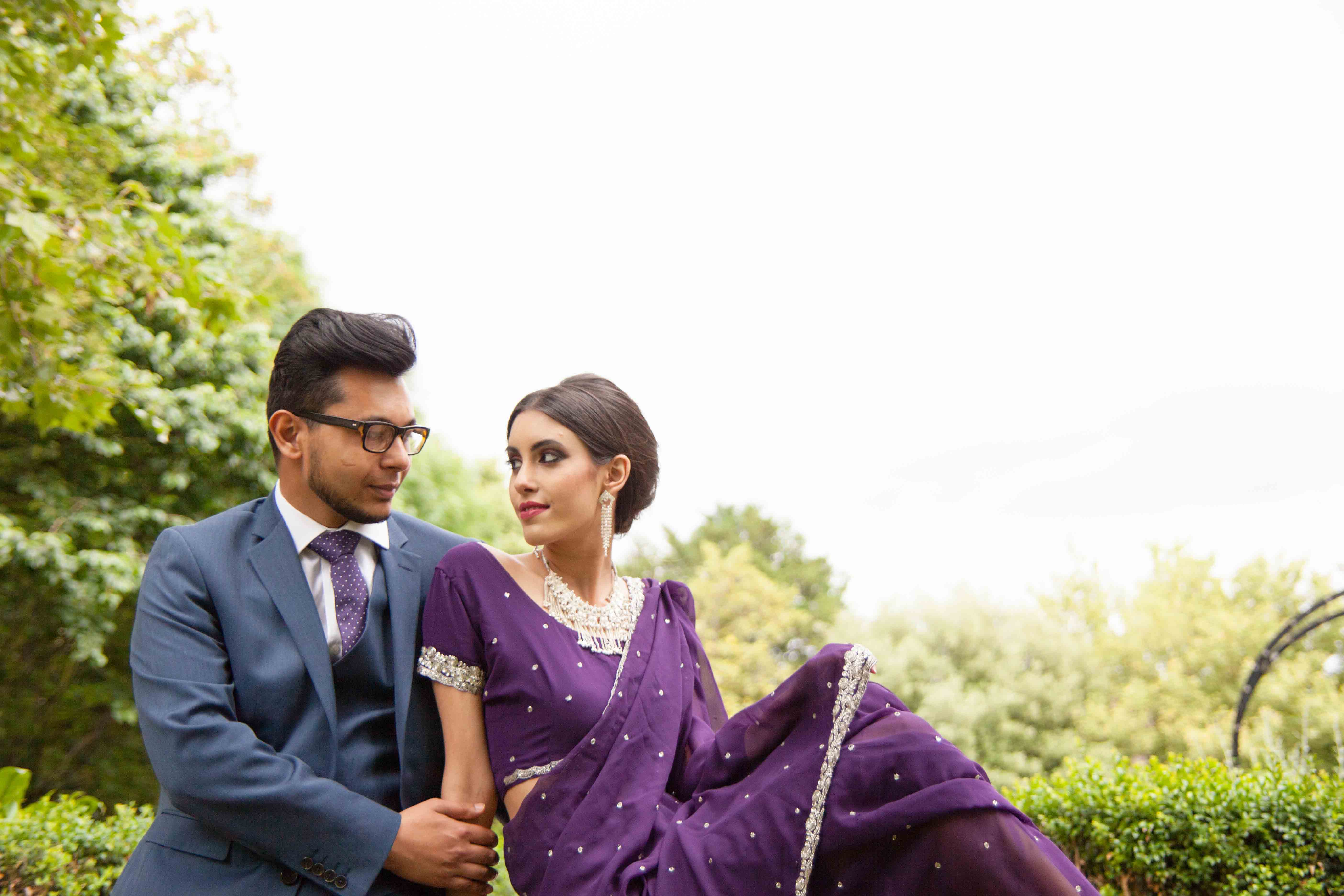 Look at the best pre-wedding photoshoot outfit ideas here